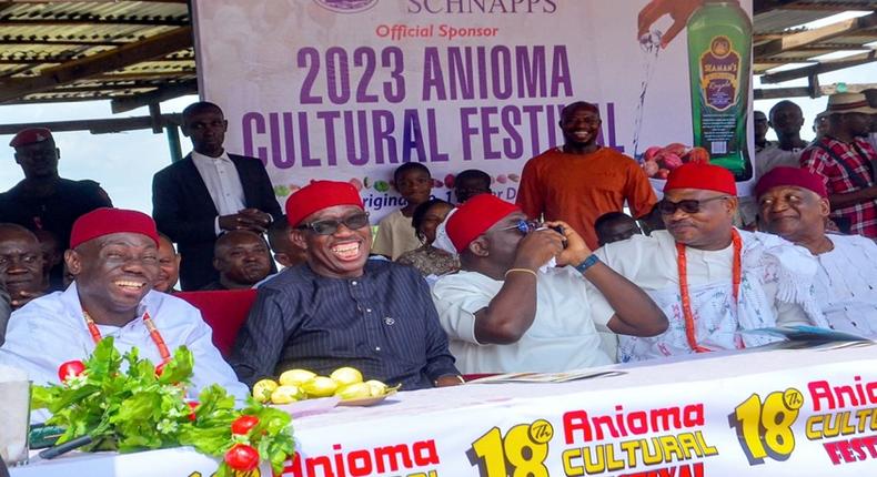 L-R Kester Ifeadi, President of Organization For The Advancement Of Anioma Culture, Ifeanyi Okowa, Executive Governor of Delta State and other Dignitaries at Anioma Festival 2023.