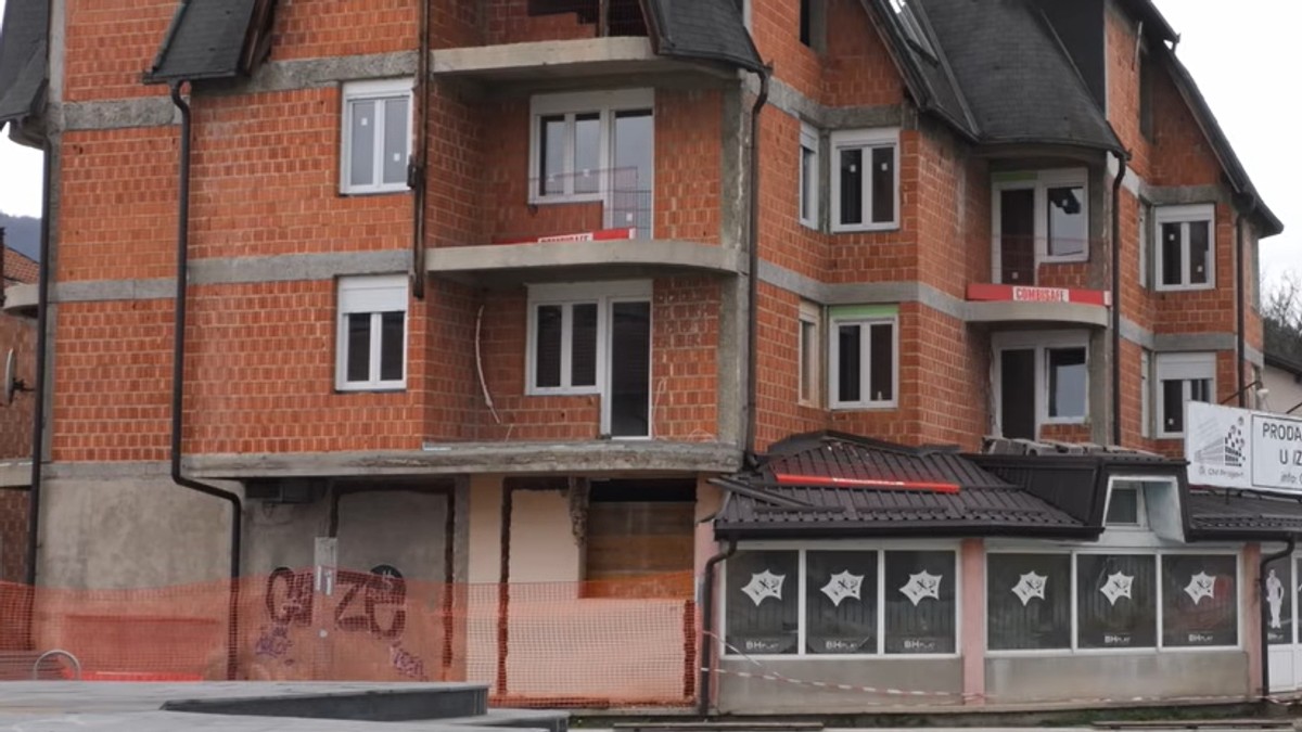 Gastarbajter vraća život zapuštenoj zgradi 