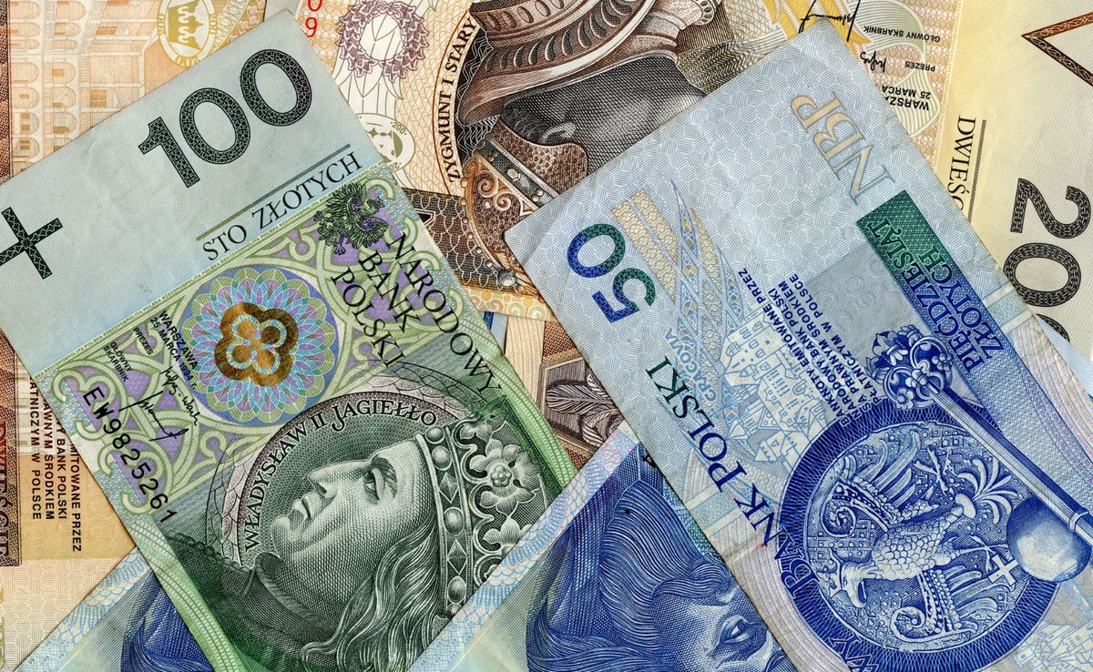 Związkowcy mają nowy pomysł na emeryturę. Z tego planu mogą skorzystać setki tysięcy ludzi