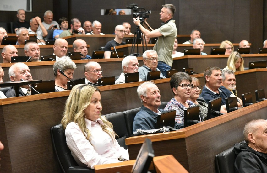 Učesnici tribine u Kraljevu
