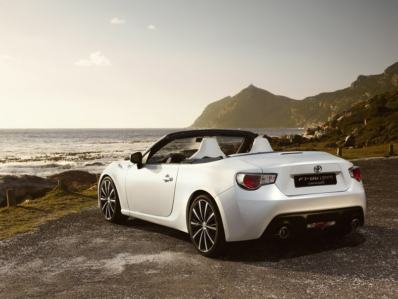 Toyota FT-86 Open: kabriolet dla przyjemności - zdjęcia