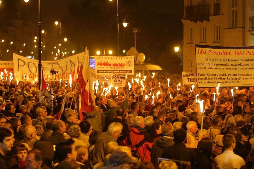 Kaczyński wyszedł na ulice. Co mówi?