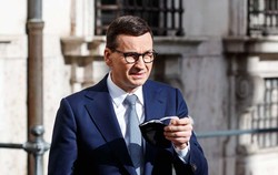 Morawiecki: To niezbyt wysoka cena za zdrowie i życie