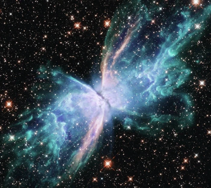 Mgławica NGC 6302