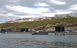 Atak na rosyjską flotę w Sewastopolu: Ukraińska marynarka niszczy okręt za 300 milionów dolarów