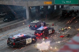 Więcej żołnierzy w Los Angeles niż na Bliskim Wschodzie! To jeszcze protesty czy już wojna domowa?