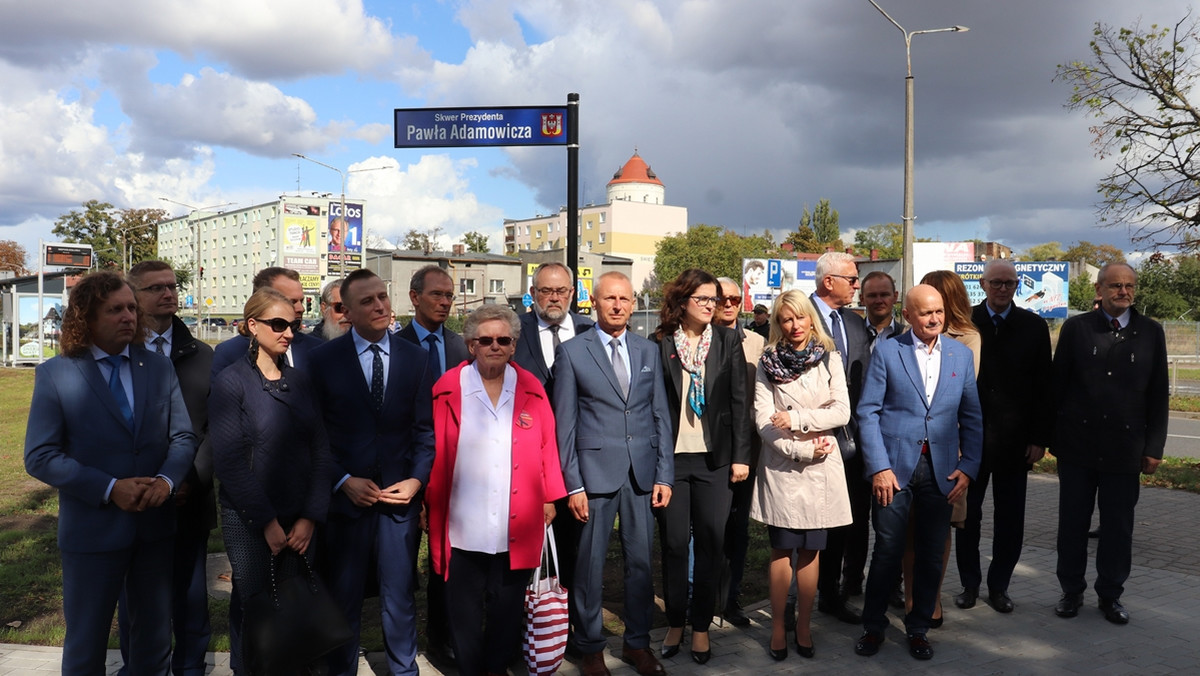 Inowrocław. Otwarto skwer prezydenta Pawła Adamowicza