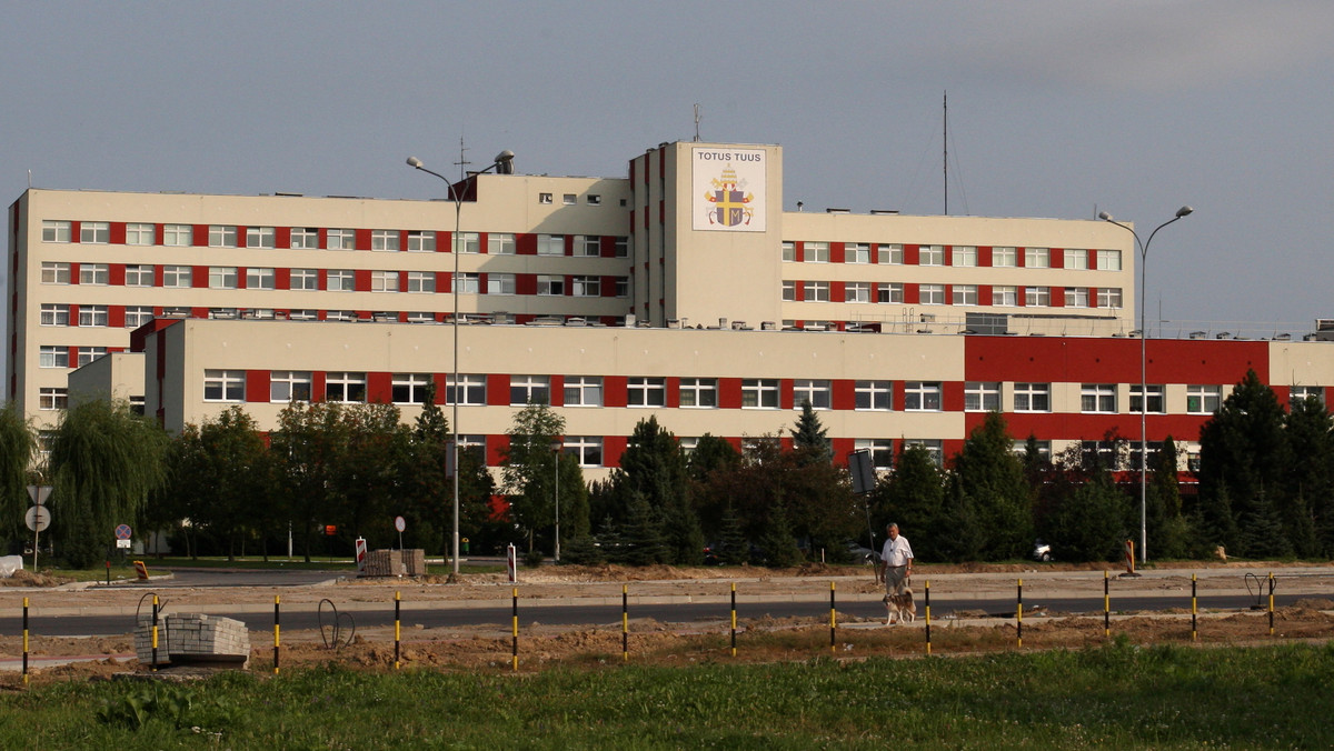 Szpital w Zamościu organizuje zbiórkę warzyw i owoców. Na liście ziemniaki