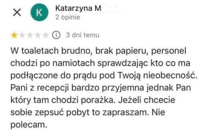 Ładowanie Tesli na kempingu