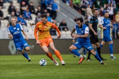 Piąty gol Puszczy Niepołomice strzelony po wyrzucie piłki z autu [WIDEO]