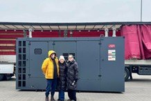 Kiedy Rosja gasi Ukrainie światło, Polska wysyła generatory