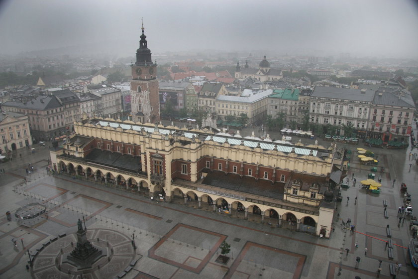 Smog nad Krakowem jest gigantyczny