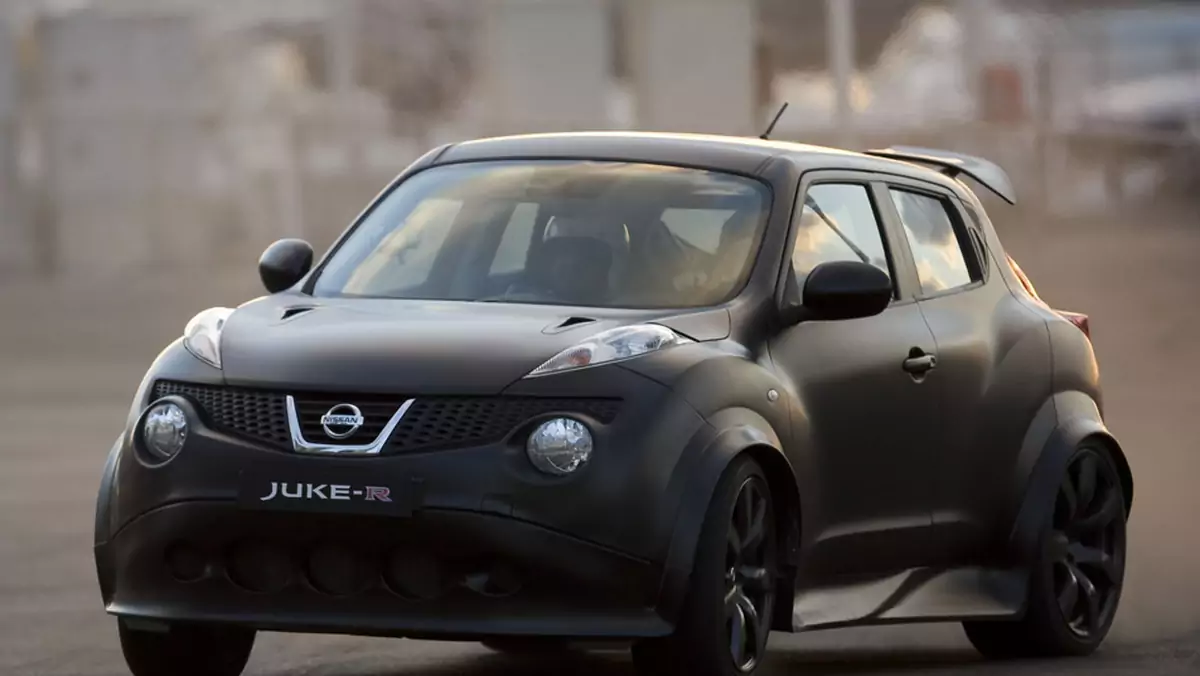 Nissan Juke-R: ognisty potwór