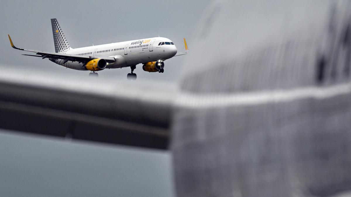 Újabb brutális Boeing hiba: felszállás után leszakadt egy vészkijárati csúszda a repülőgépről