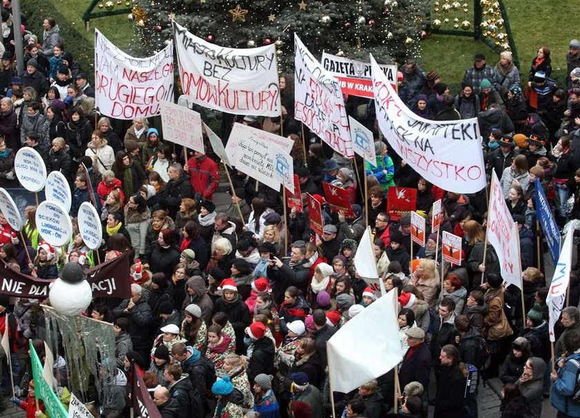 Protestowali na sesji