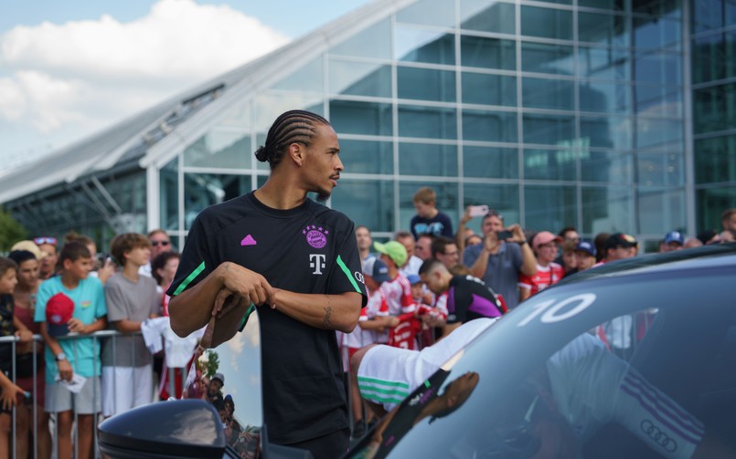 Piłkarze Bayernu odebrali nowe auta. Dotychczasowe idą na sprzedaż