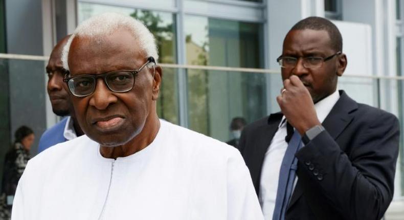 QUATRE (4) ANS DE PRISON ET 500 000 EUROS D’AMENDE REQUIS CONTRE LAMINE DIACK