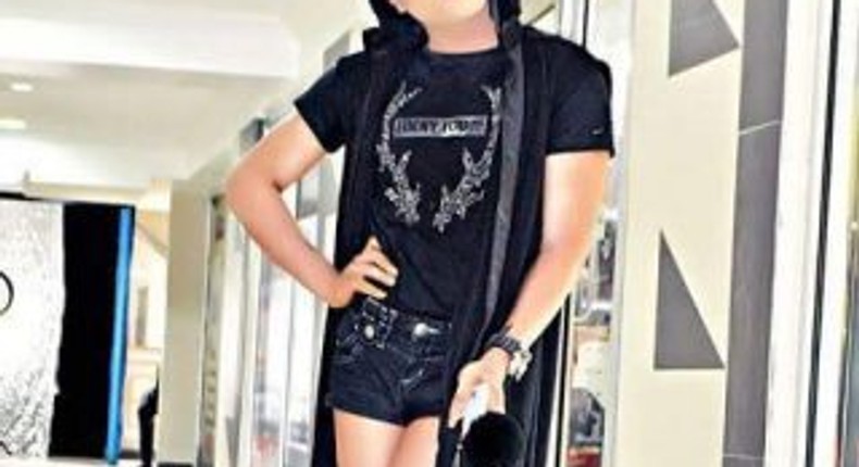 Bobrisky dazzles in an all black attire.