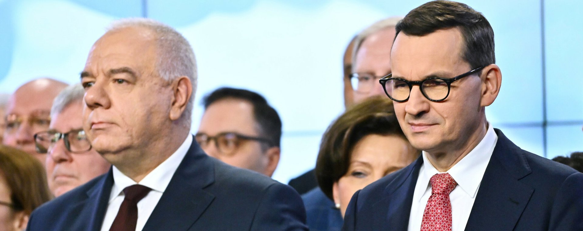 Minister aktywów państwowych Jacek Sasin i premier Mateusz Morawiecki