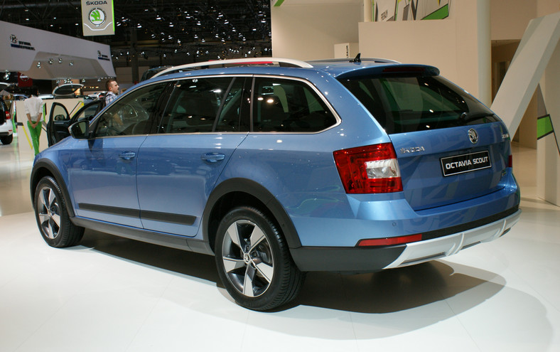 Skoda Octavia Scout (AMI 2014)