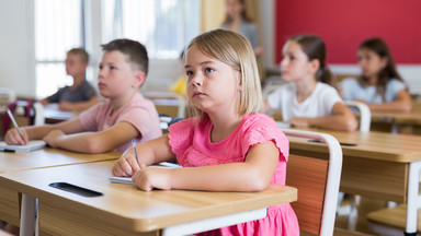 Nauczyciele znaleźli sposób na zakaz prac domowych. Uczniowie już się skarżą