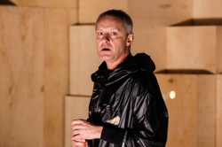 Jacek Poniedziałek o "Słabszym ogniwie": Ten film dał mi intensywne spotkanie z sobą [WYWIAD]