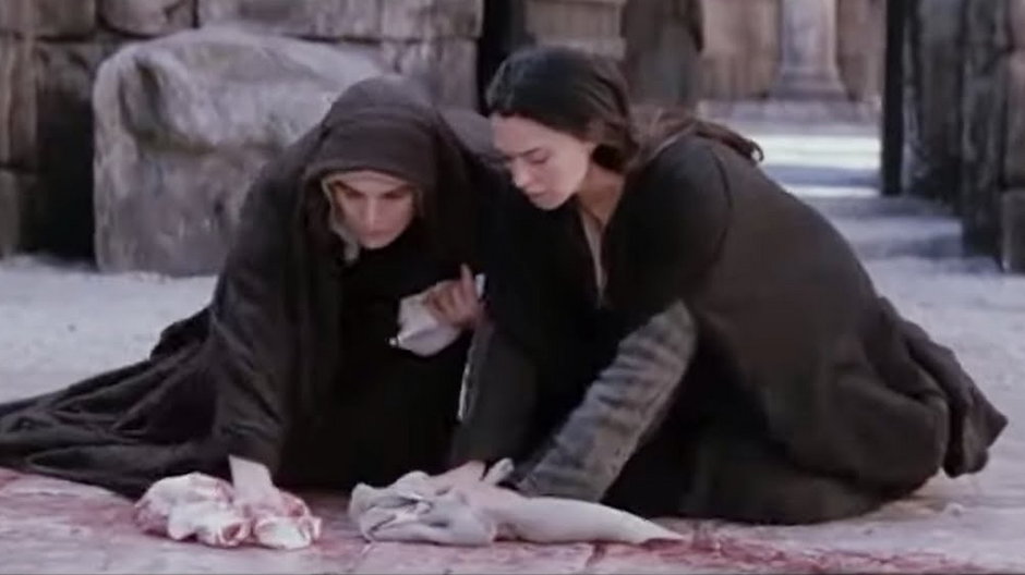 „Pasja”. Dlaczego Marie wycierają krew Jezusa? Co chciał pokazać Mel Gibson?