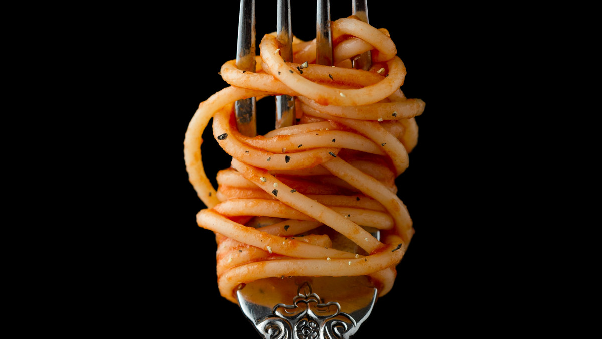 ABC włoskiego języka kulinarnego — Kluczowe pojęcia podstawowe, które każdy początkujący kucharz powinien znać, dotyczą w jednakowej mierze przepisów włoskich jak i z innych krajów. Wiele określeń z kuchni włoskiej zostało przeniesionych do innych języków kulinarnych.