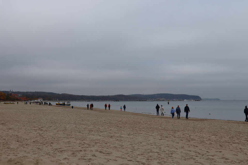 Sobota w Sopocie. Mieszkańcy spacerowali na molo i plaży