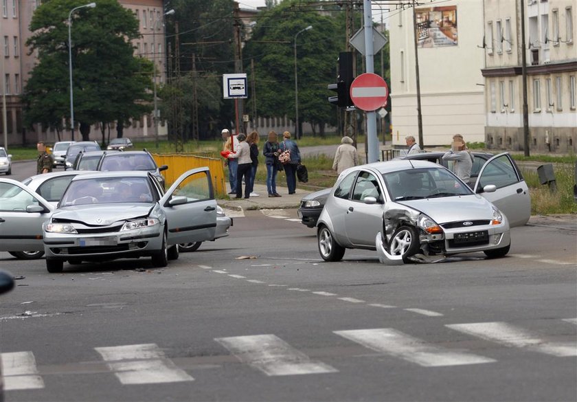 Na skrzyżowaniu ulic Zielonej i Żeligowskiego ciągle dochodzi do wypadków