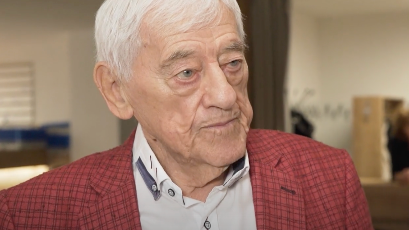 Bývalý slovenský hokejista Jozef Golonka.