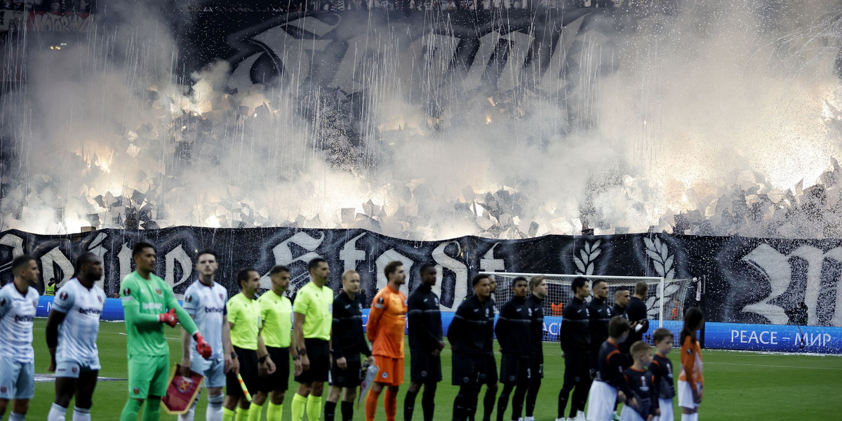 Zamieszki przed meczem Eintrachtu Frankfurt z West Hamem w Lidze Europy. 