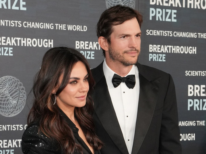 Mila Kunis i Ashton Kutcher na gali Breakthrough Prize 2023