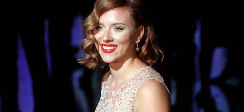 Scarlett Johansson jest seksowną kosmitką