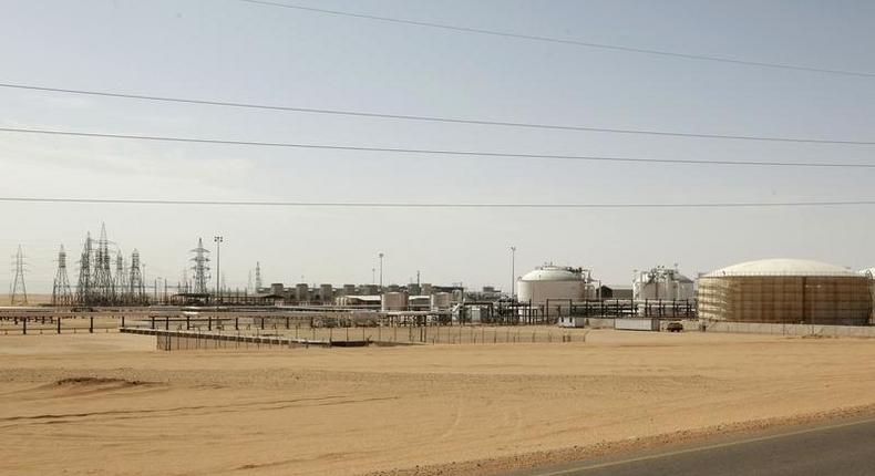 A general view shows Libya's El Sharara oilfield December 3, 2014. REUTERS/Ismail Zitouny