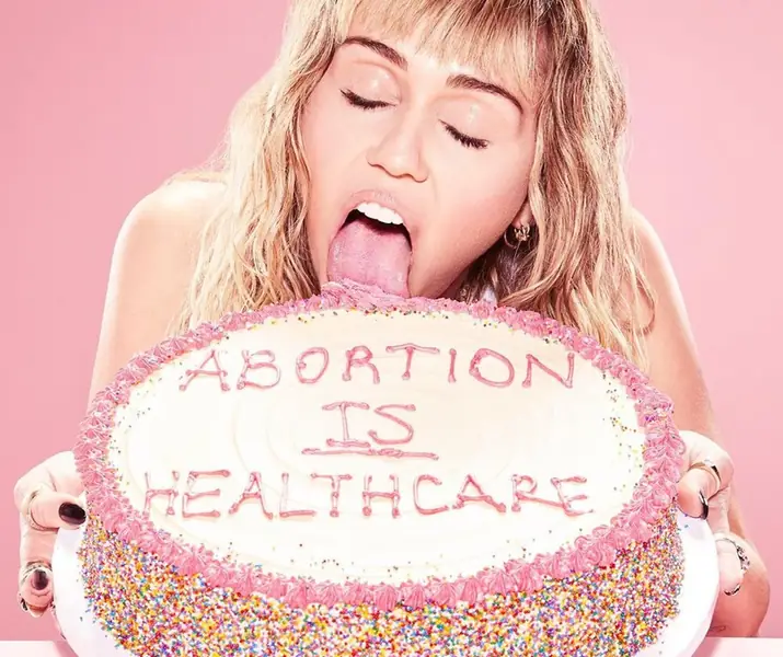 Aborcja to opieka zdrowotna - Miley Cyrus zapowiada kolabo z Marc Jacobs