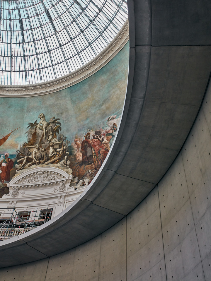 Bourse de Commerce: muzeum Francoisa Pinaulta