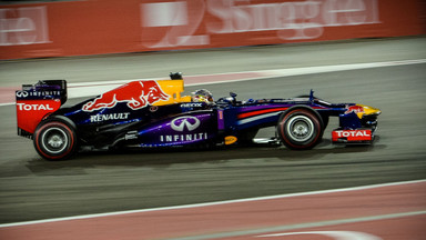 GP Singapuru: Sebastian Vettel znów zdeklasował rywali