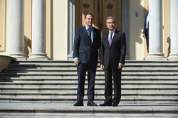 Trzy godziny rozmów z Chinami. Sikorski natychmiast informuje prezydenta