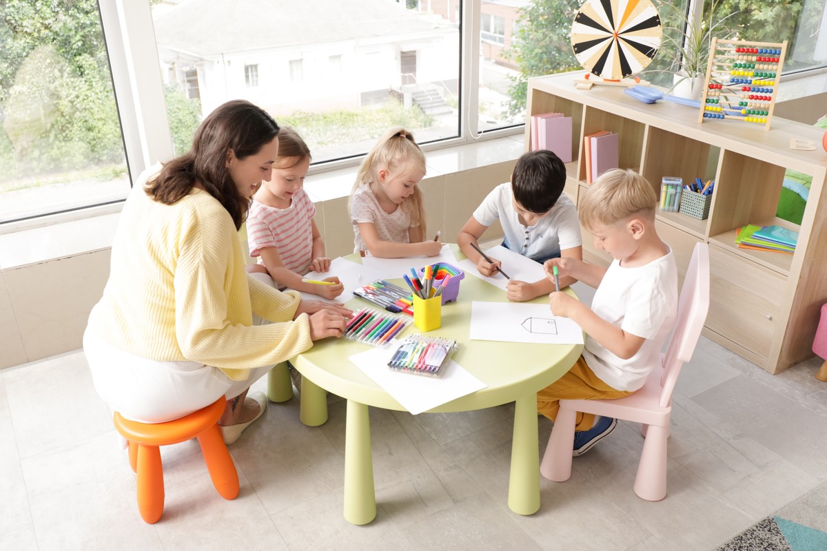 Nauczyciele będą mieli niższe pensum? Chodzi o warunki rozwoju i bezpieczeństwo