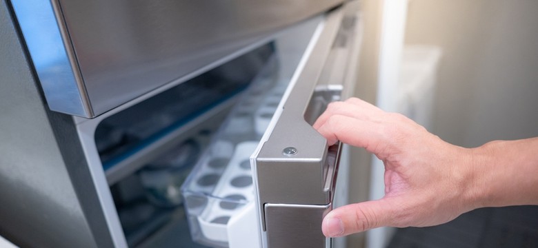 Masz to w lodówce? Pilny komunikat GIS. "Zagrożenie dla zdrowia"