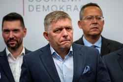 Robert Fico triumfuje na Słowacji. Pomoc dla Ukrainy zagrożona
