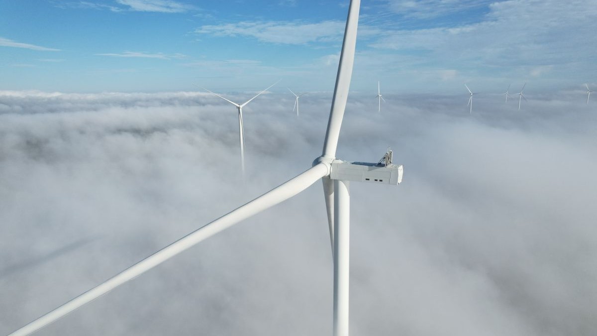 Cel mai mare parc eolian din România din ultimii 10 ani a pornit. 270.000 de gospodării vor avea energie prin investiția totală de 622 milioane euro