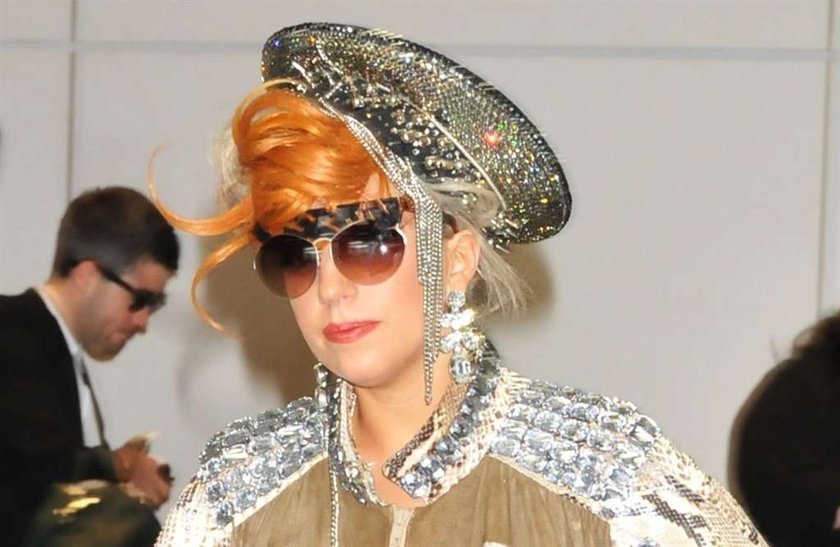 Lady Gaga Chanel kurtka