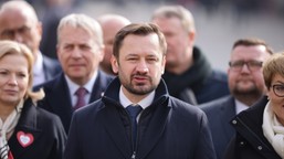pensje prawie 40 tys. zł miesięcznie, do tego premie po 100 tys. zł. ujawnili zarobki w krakowskich spółkach