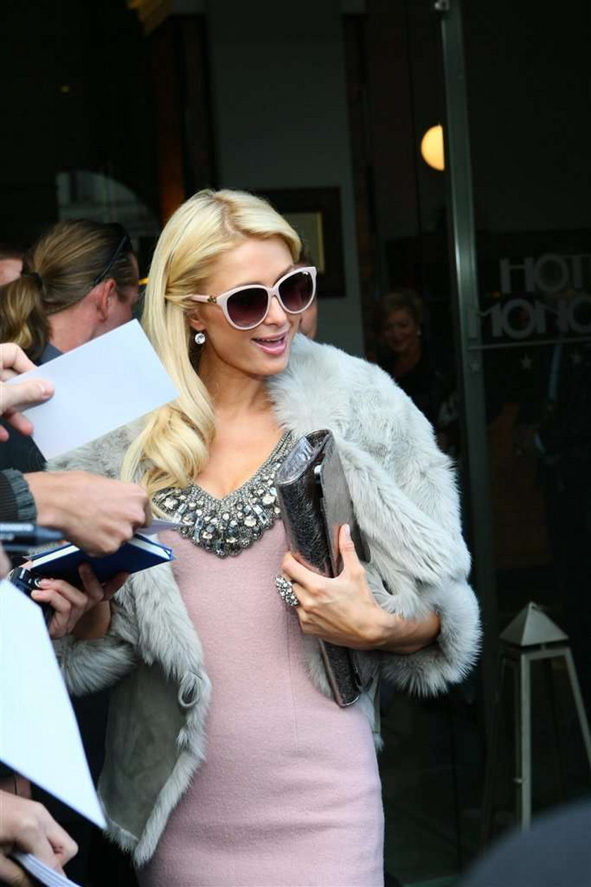 Paris Hilton w Katowicach. Zaginął jej bagaż i przez to... FOTO