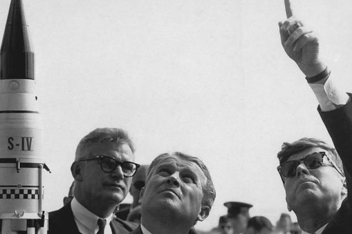 Wehrner von Braun John Kennedy