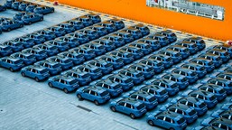 "sparaliżują polskę jednym kliknięciem". wojsko uderza w auta z chin