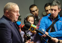 Schetyna: zmienia się "kukiełka"; rządzić będzie dalej Jarosław Kaczyński