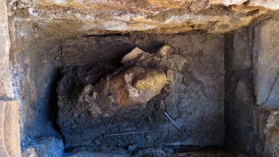 Archeolodzy odnaleźli rzeźbę, która ma przedstawiać majańskiego boga kukurydzy, fot. INAH